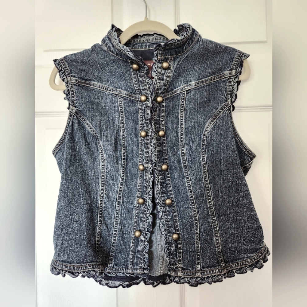 Jones Wear Denim Vest with Silver Buttons